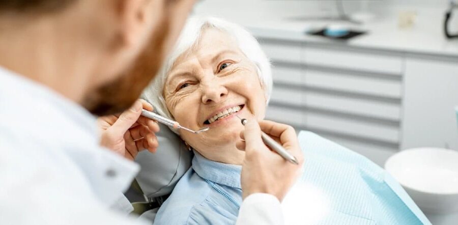 Cuidado dental para adultos mayores